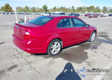 2012 Ford Fusion Se z USA, uszkodzony, nr VIN 3FAHP0HA5CR240571